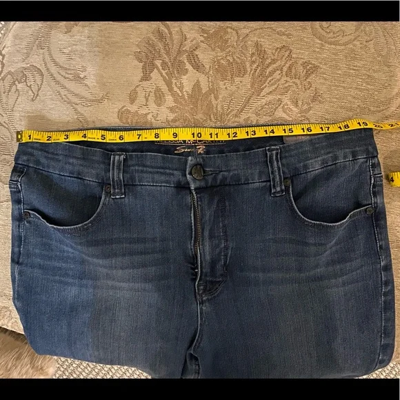 Melissa McCarthy Jeans - Size 18W - Picture 4 of 5
